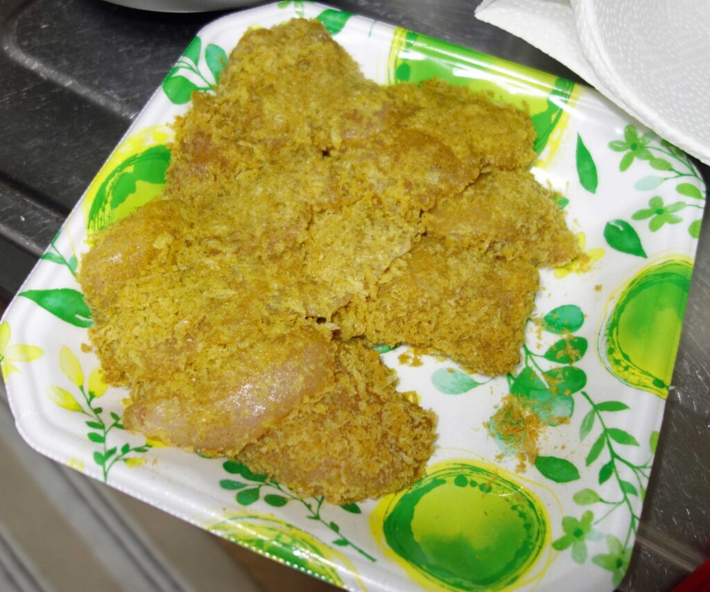 鶏むね肉のパン粉焼き