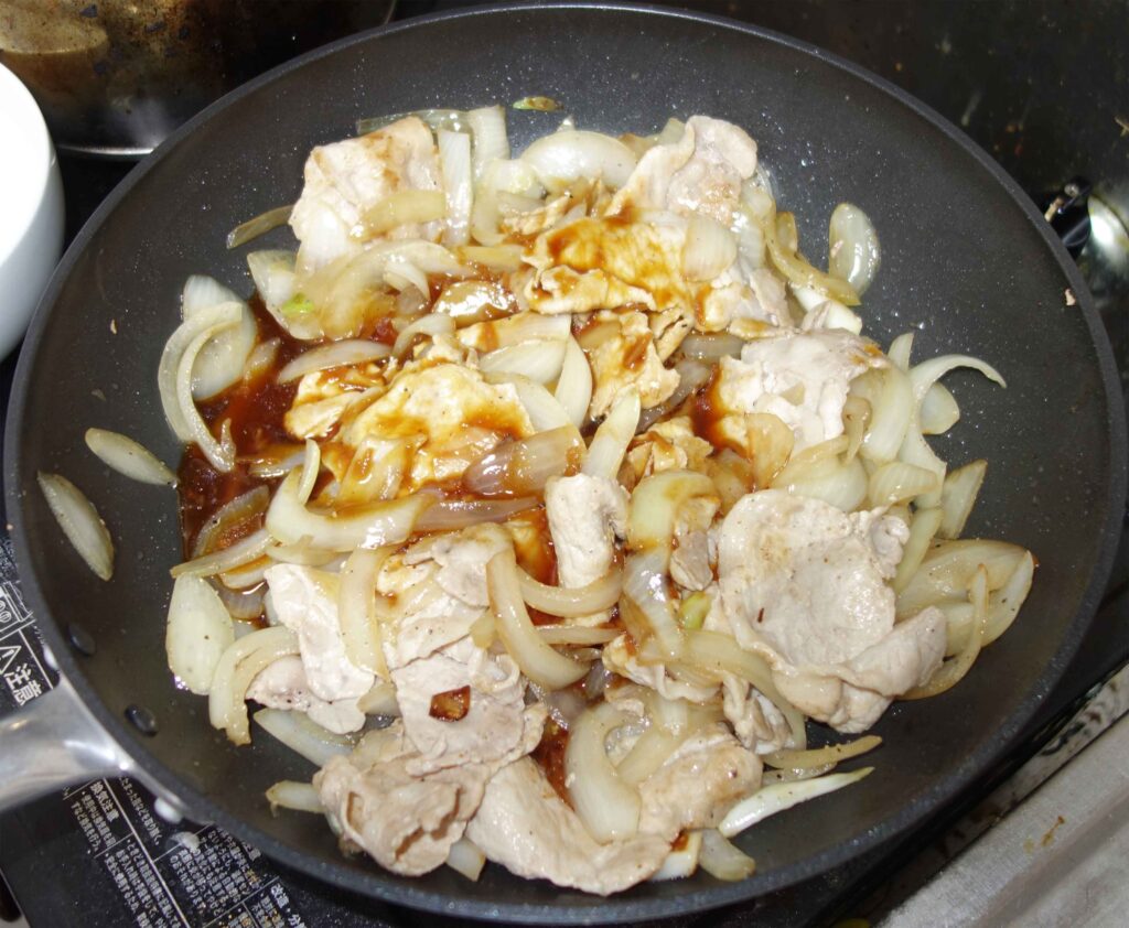 豚肉と玉ねぎの炒め物