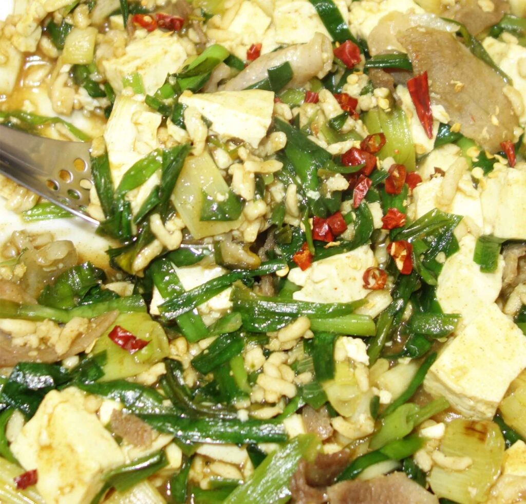 ニラレバ豆腐炒め