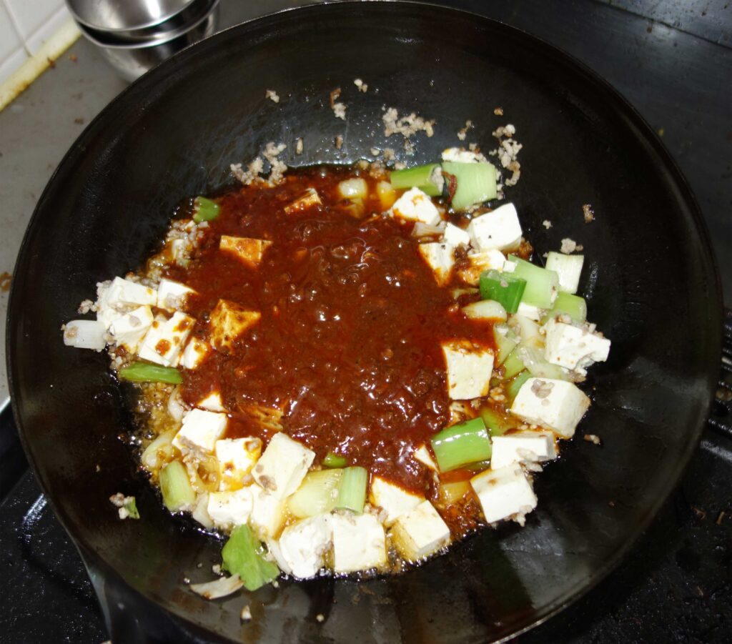 中華鍋で作る麻婆豆腐