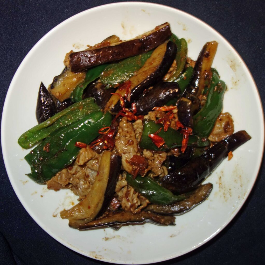 ナスとピーマンの炒め物