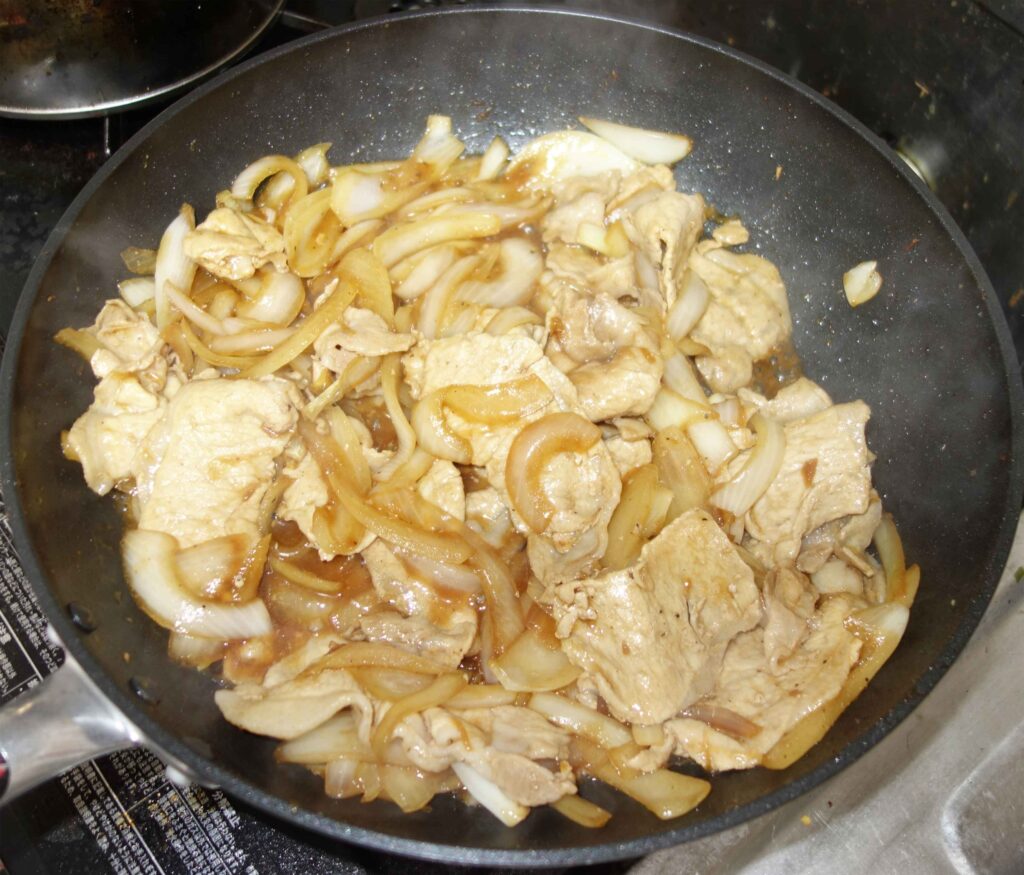 豚肉と玉ねぎの炒め物