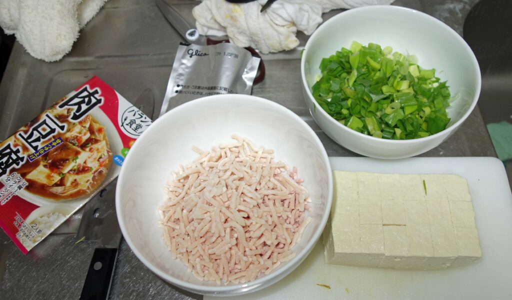 肉豆腐の材料
