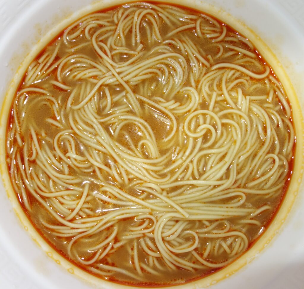 カップ麺のアップ