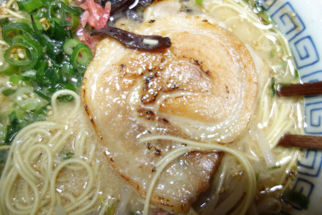 ラーメンとチャーシューとネギ