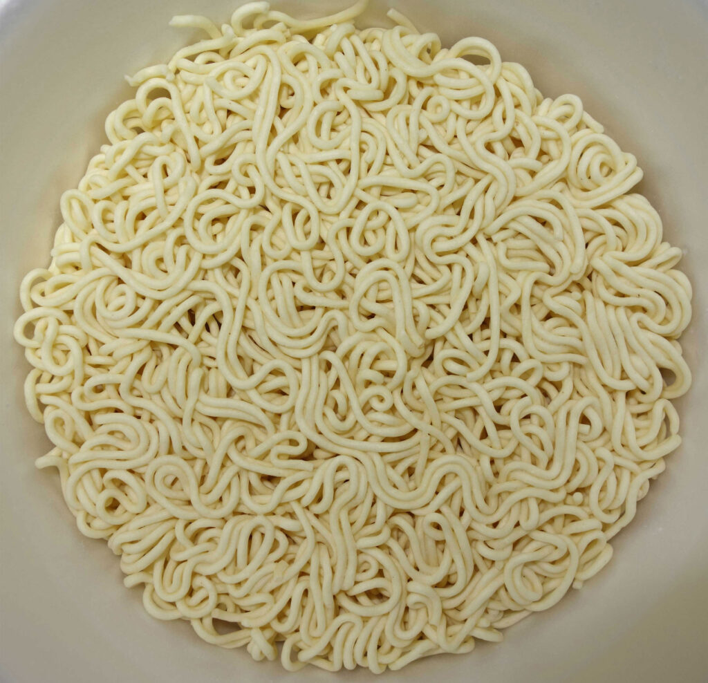 カップ麺の乾燥麺