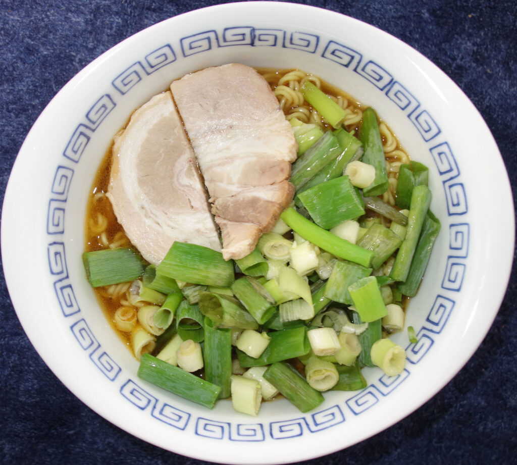 ネギたっぷりのラーメン